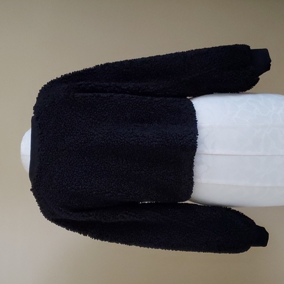 Wild Fable Black Popover Sweatshirt Size Small - Picture 4 of 5